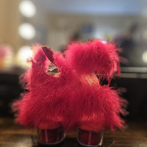 Never Worn Feathered Pleaser boots - Picture 3 of 11